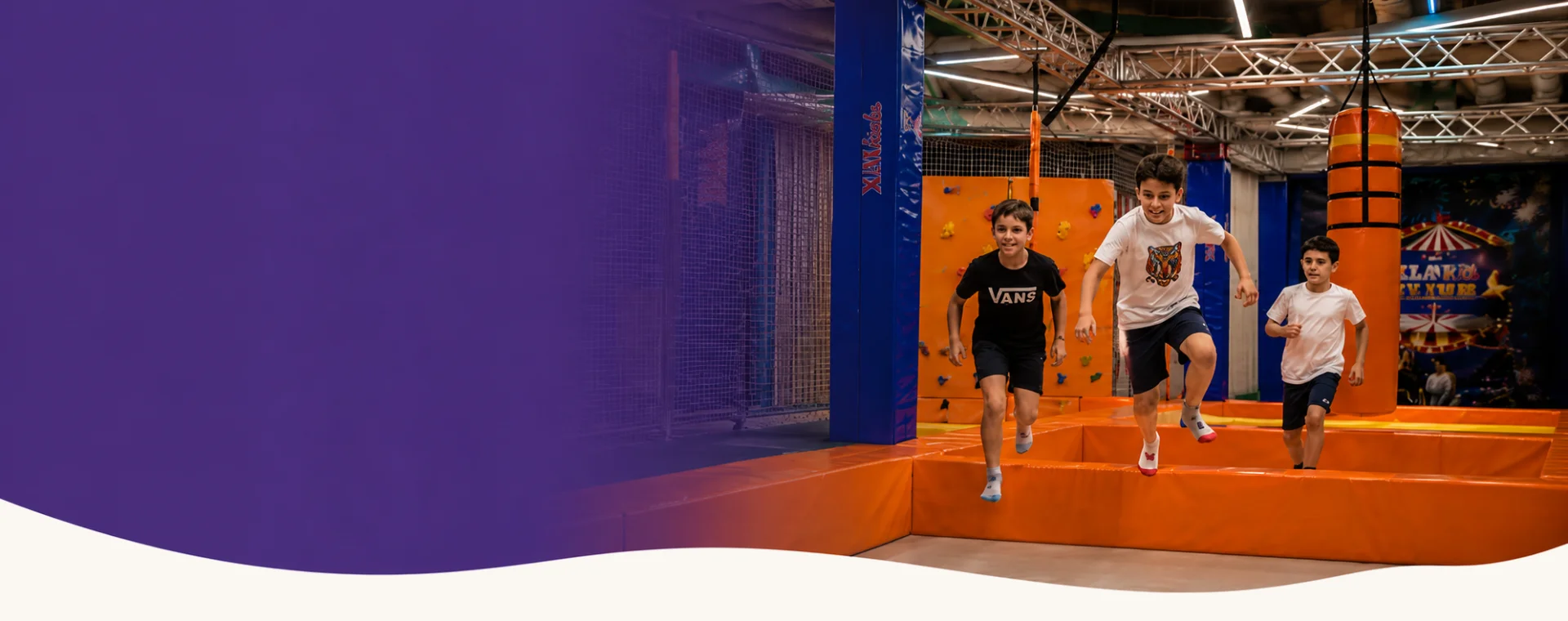 KLANkids Adventure – zonă de joacă pentru copii de 8–12 ani